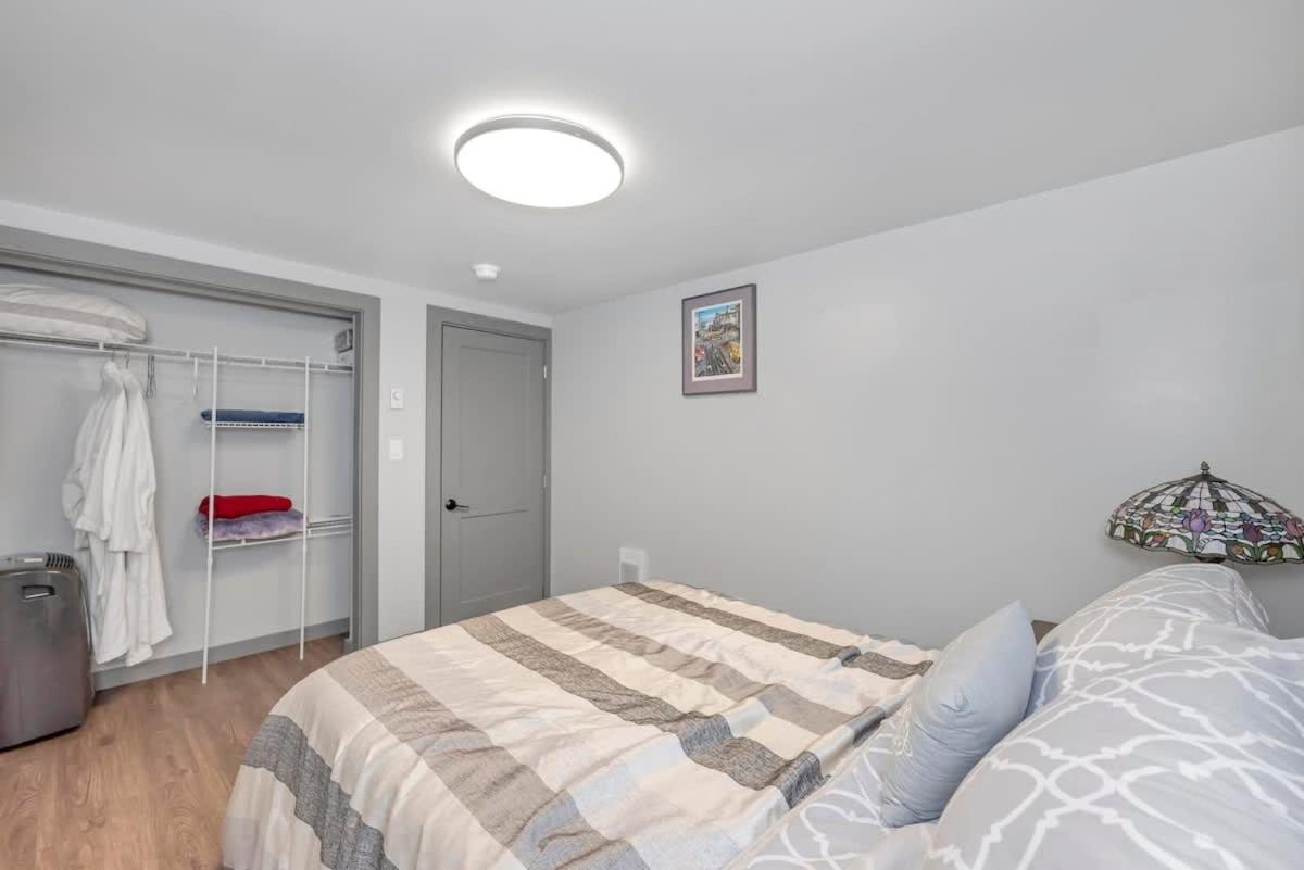 Tranquil Oasis 2 Bedroom Suite With Pool View فكتوريا المظهر الخارجي الصورة